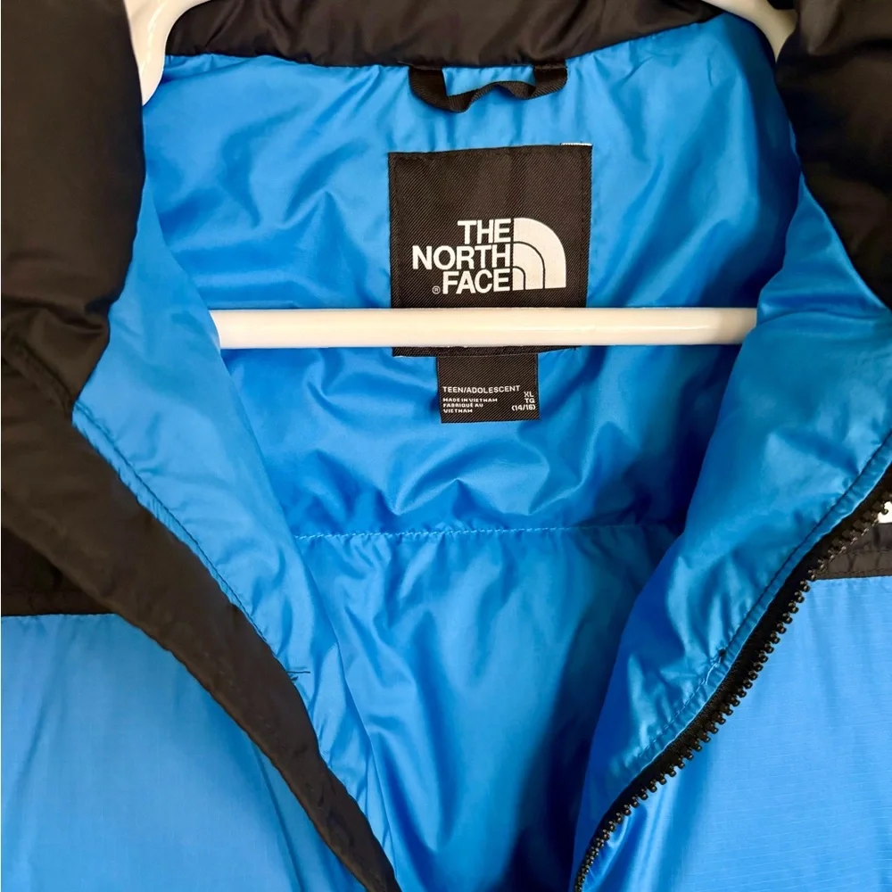 The North Face Kids 1996 Retro Nuptse 700 Fill Power Down Jacket - Picture 7 of 7